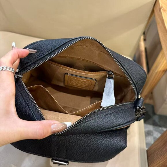 COACH Men's Monogram Warner Crossbody Bag, size 21.5 × 15.5 × 6.5cm - Picture 9 of 9